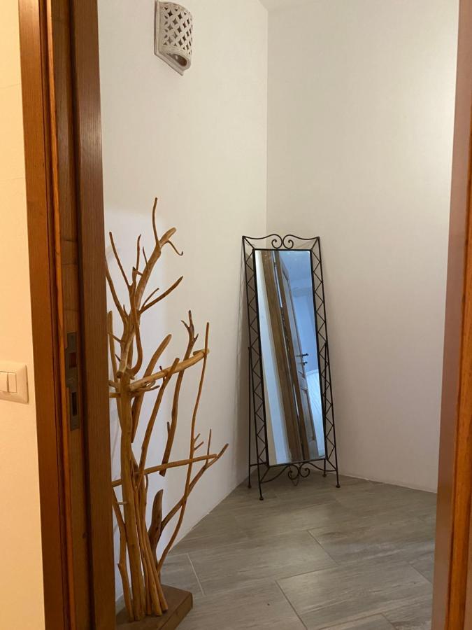 Casa Vacanza Malcusa San Pantaleo Eksteriør bilde