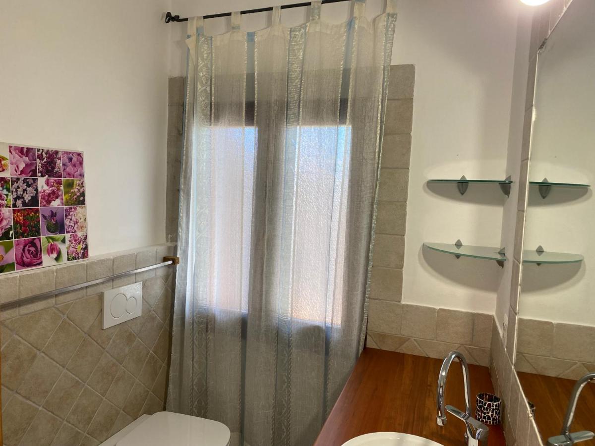 Casa Vacanza Malcusa San Pantaleo Eksteriør bilde