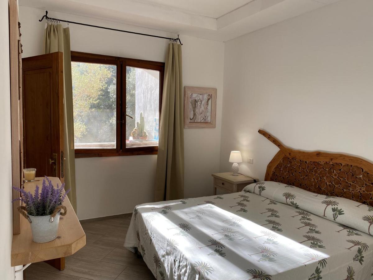 Casa Vacanza Malcusa San Pantaleo Eksteriør bilde